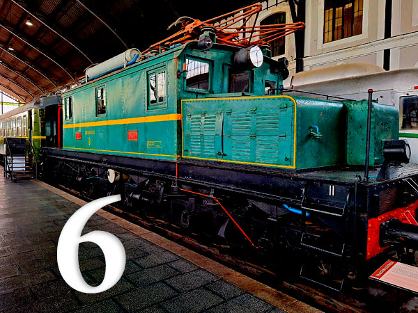 Electric Locomotive Renfe 275-007-3