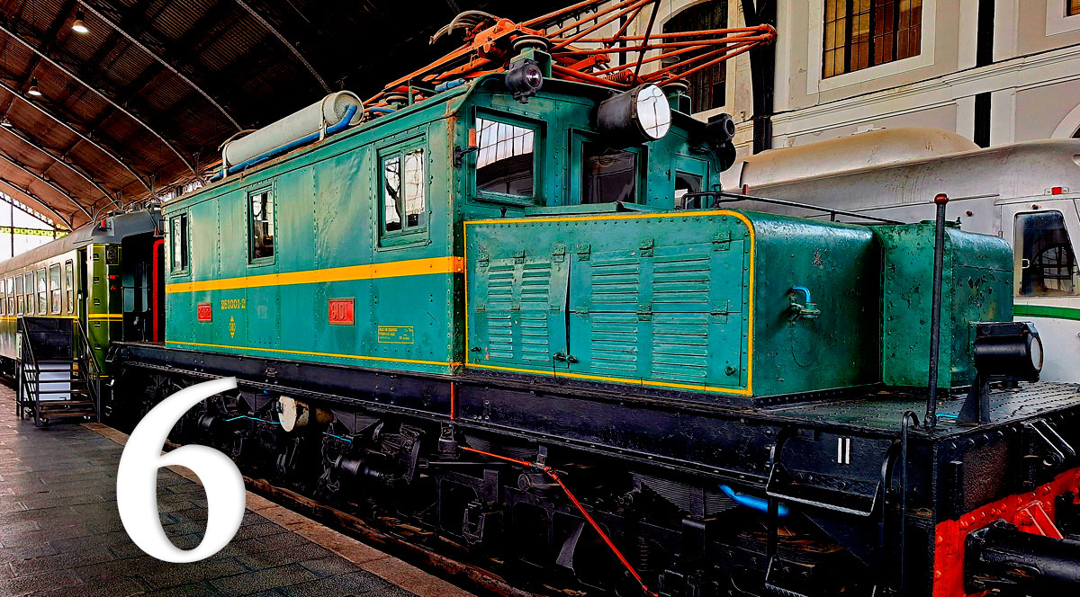 Locomotora elctrica Renfe 275-007-3